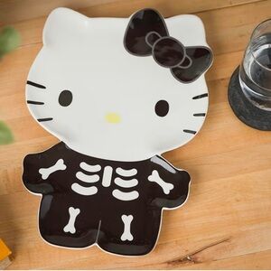 Sanrio Hello Kitty Halloween Spooky Skeleton Costume Ceramic Decorative Plate